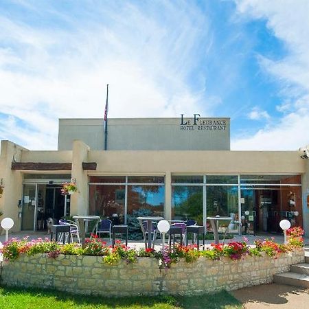 Logis Hotel & Restaurant Le Fleurance ภายนอก รูปภาพ