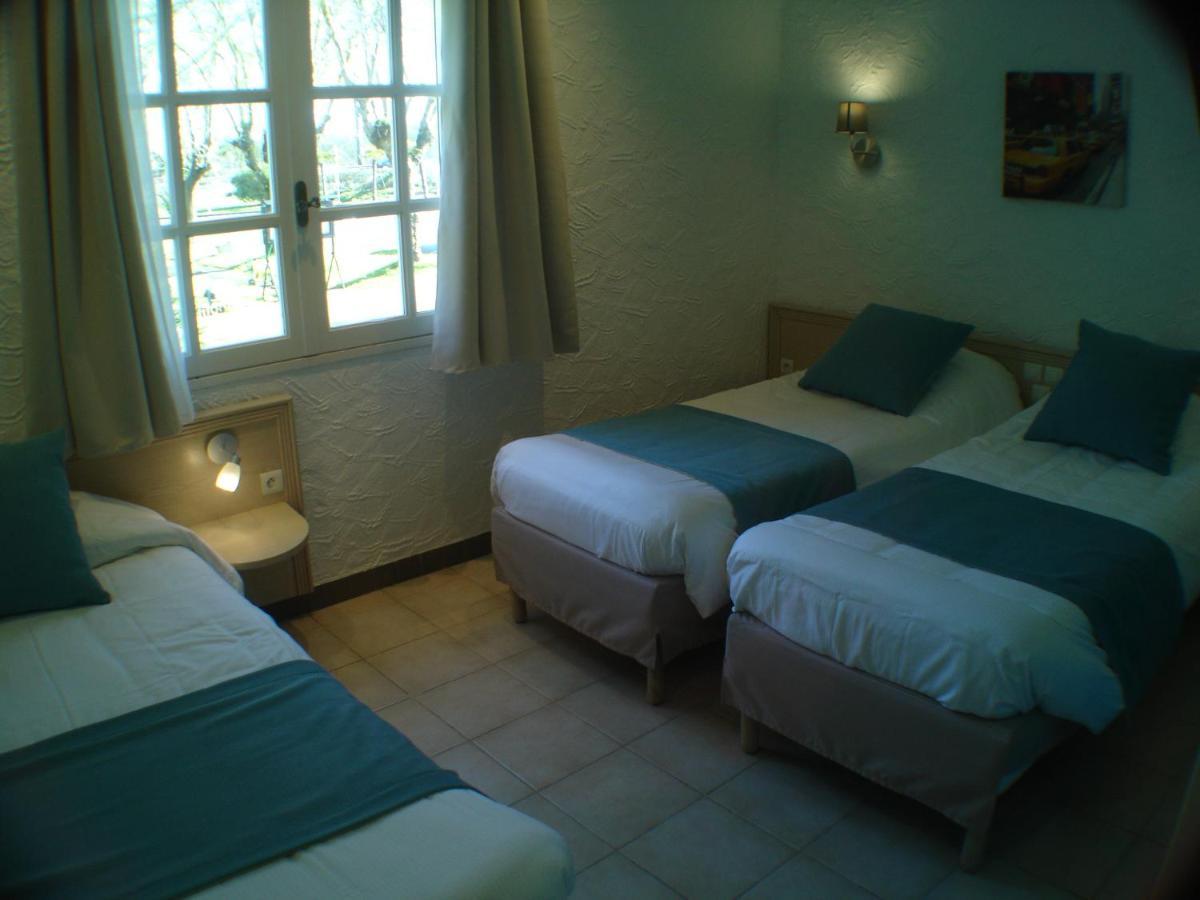 Logis Hotel & Restaurant Le Fleurance ภายนอก รูปภาพ
