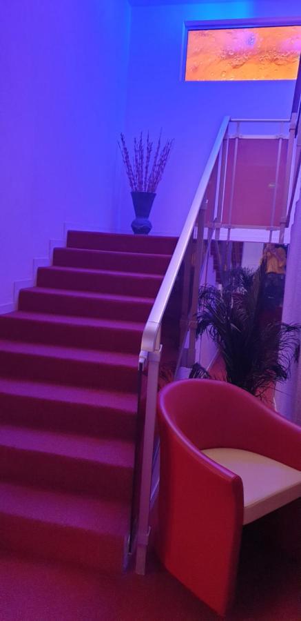 Logis Hotel & Restaurant Le Fleurance ภายนอก รูปภาพ
