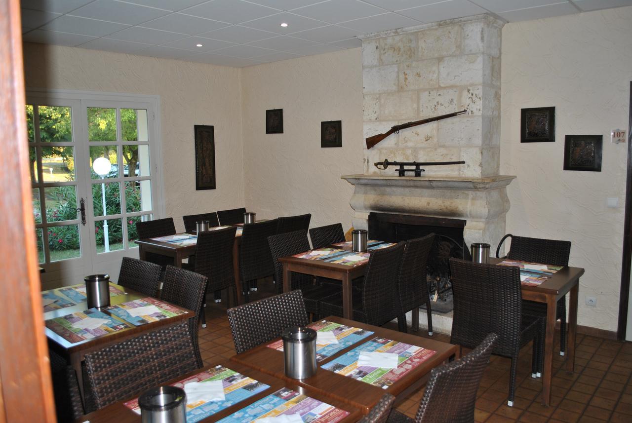 Logis Hotel & Restaurant Le Fleurance ภายนอก รูปภาพ